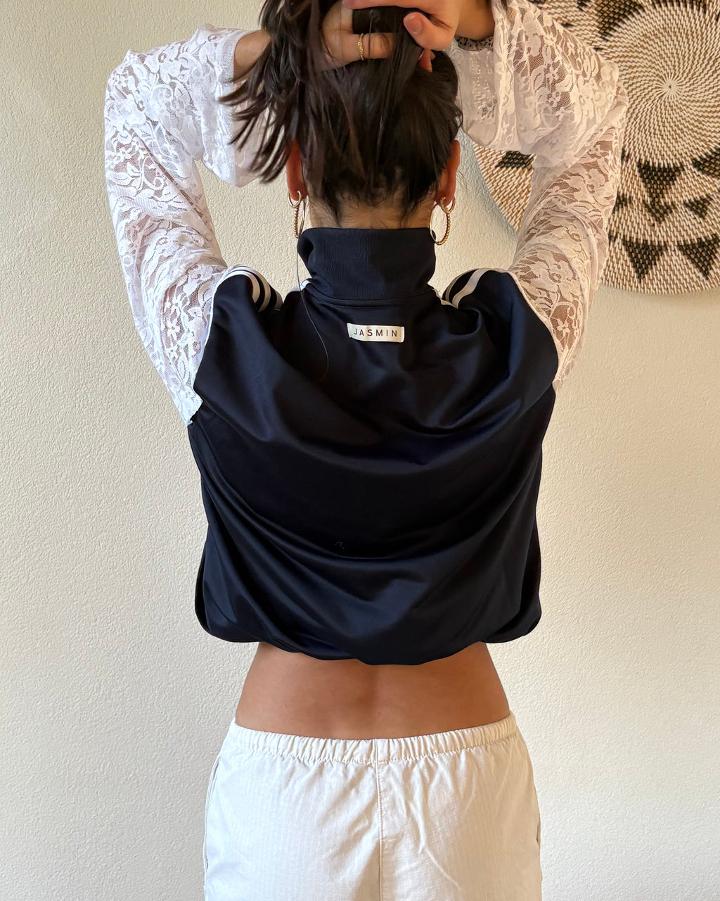 Adidas lace navy 4.4